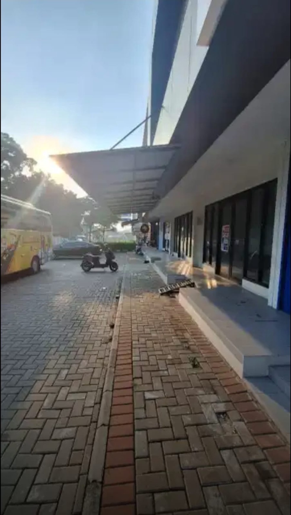 Ruko Siap Pakai Di Ruko Neo Fiera Graha Raya Bintaro Jaya