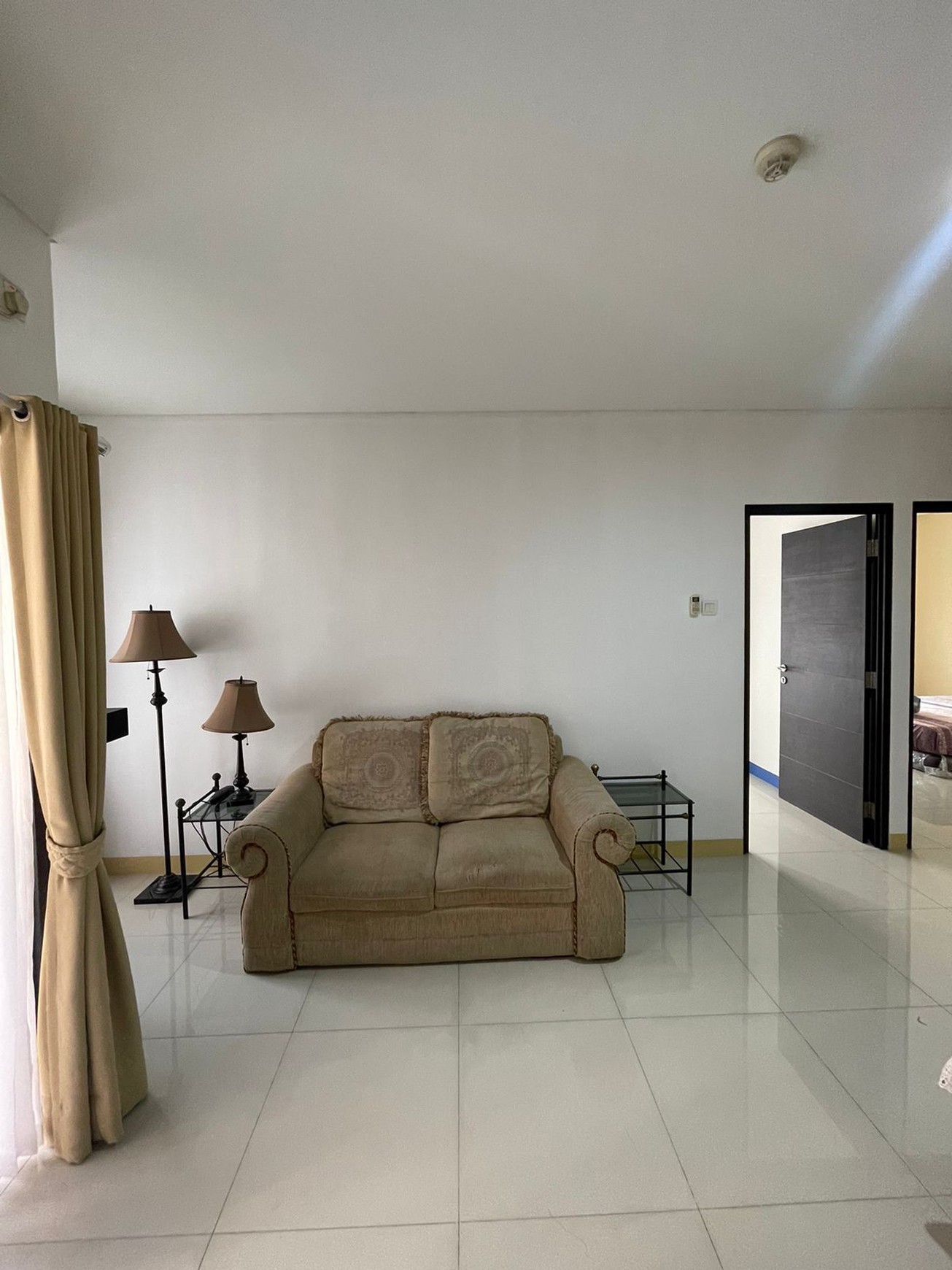DISEWA APARTMENT  TAMAN SARI  SEMANGGI - JAKARTA SELATAN