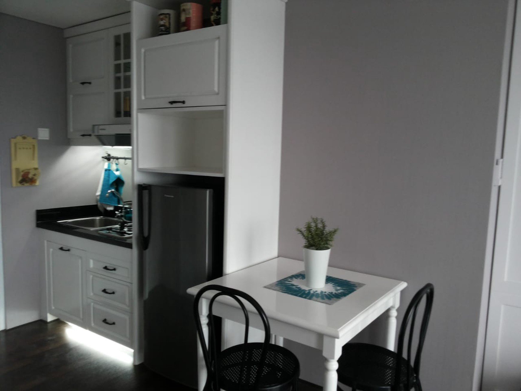 DISEWAKAN APARTMENT T. Studio - 25 m² ALTIZ - BINTARO