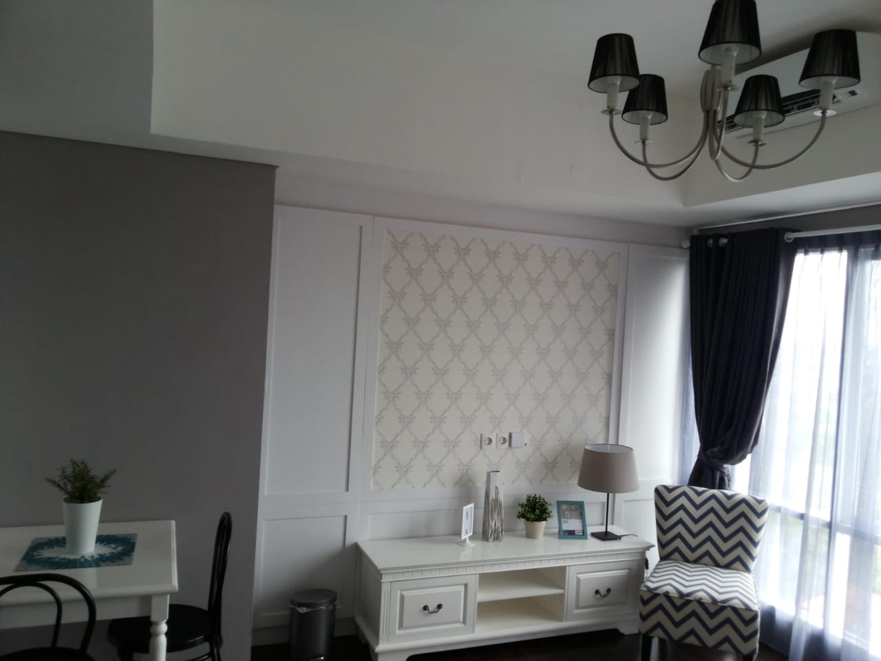 DISEWAKAN APARTMENT T. Studio - 25 m² ALTIZ - BINTARO