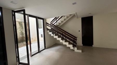 Disewa Rumah Di Kebayoran Baru, Jakarta Selatan