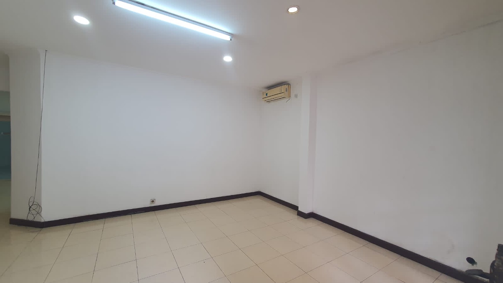Disewa Rumah Di kebayoran Baru, Jakarta Selatan