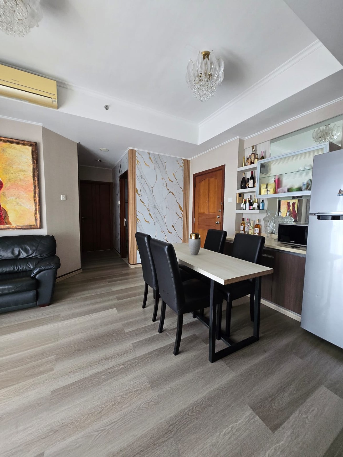Dijual Apartemen Waterplace Penthouse Tipe 3plus 1 Bedroom Full Furnished Tower E Lantai.30