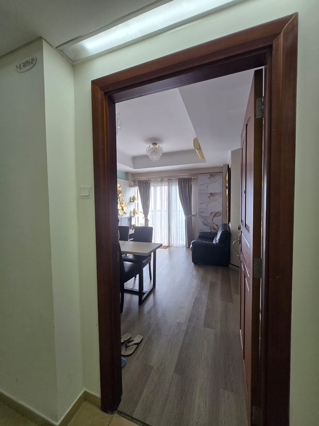 Dijual Apartemen Waterplace Penthouse Tipe 3plus 1 Bedroom Full Furnished Tower E Lantai.30