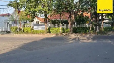 Dijual Rumah jalan wr Supratman Surabaya Pusat