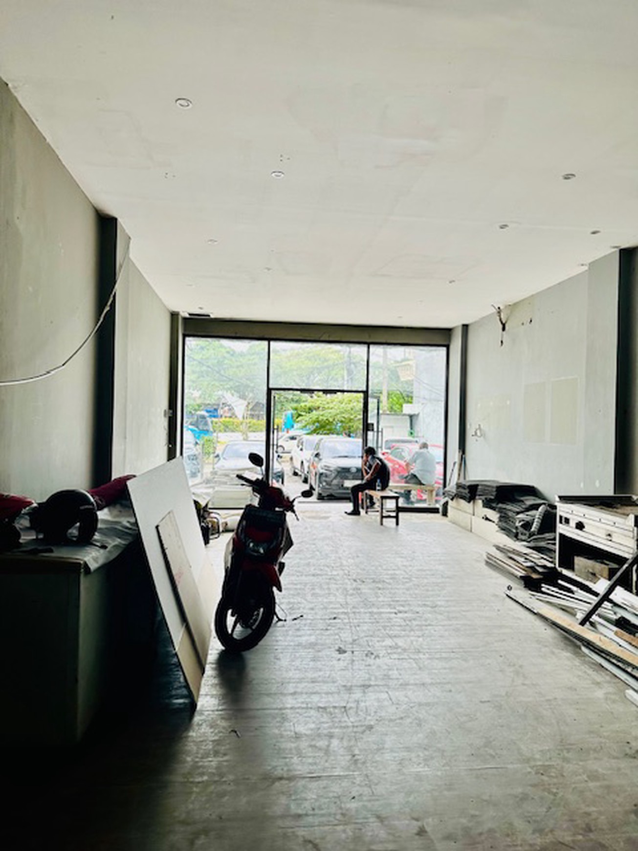Disewakan Ruko 5 Lantai  jl pondok indah arteri