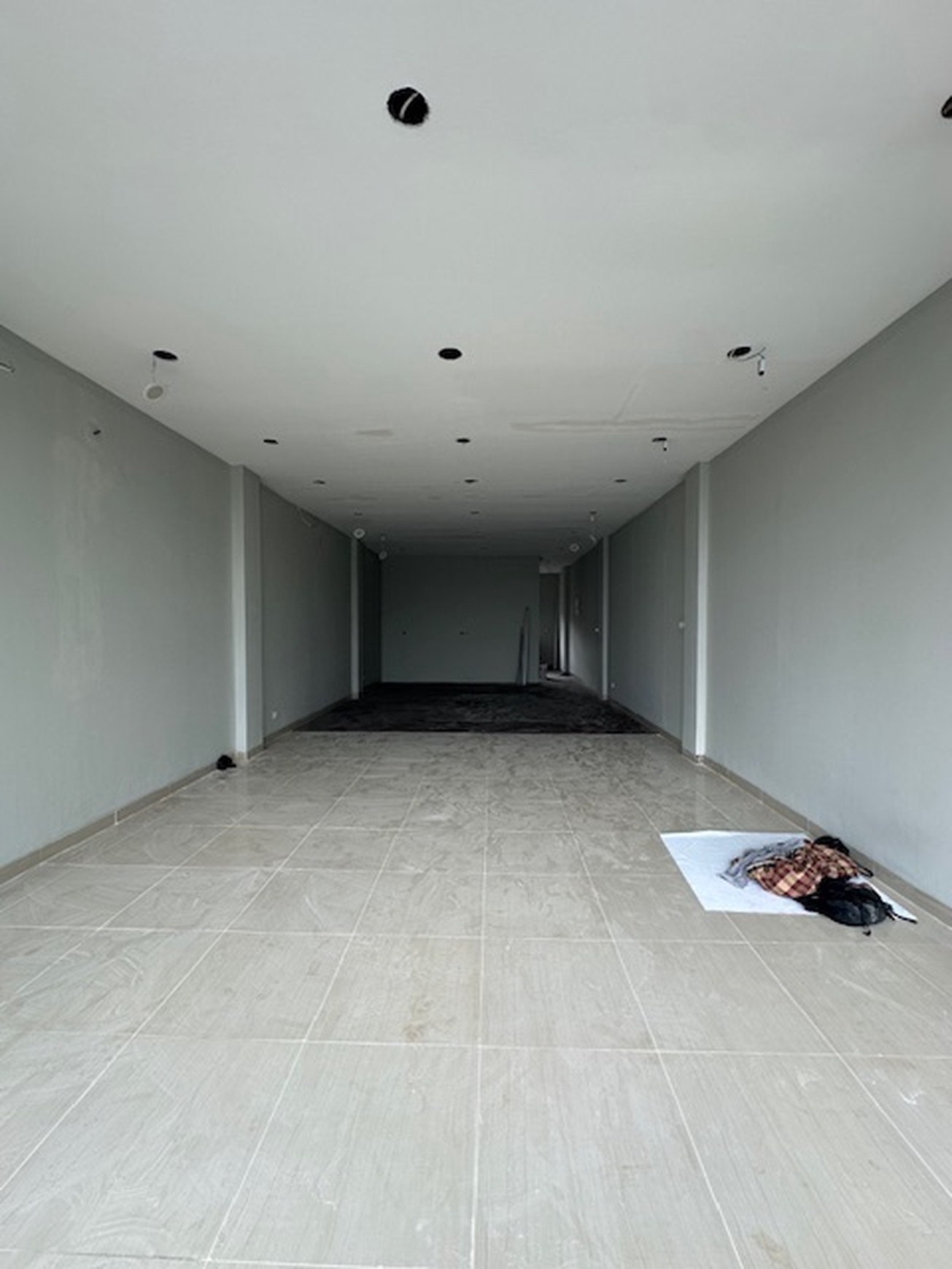 Disewakan Ruko 5 Lantai  jl pondok indah arteri