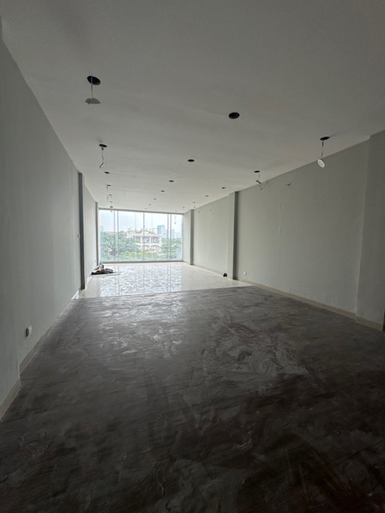 Disewakan Ruko 5 Lantai  jl pondok indah arteri