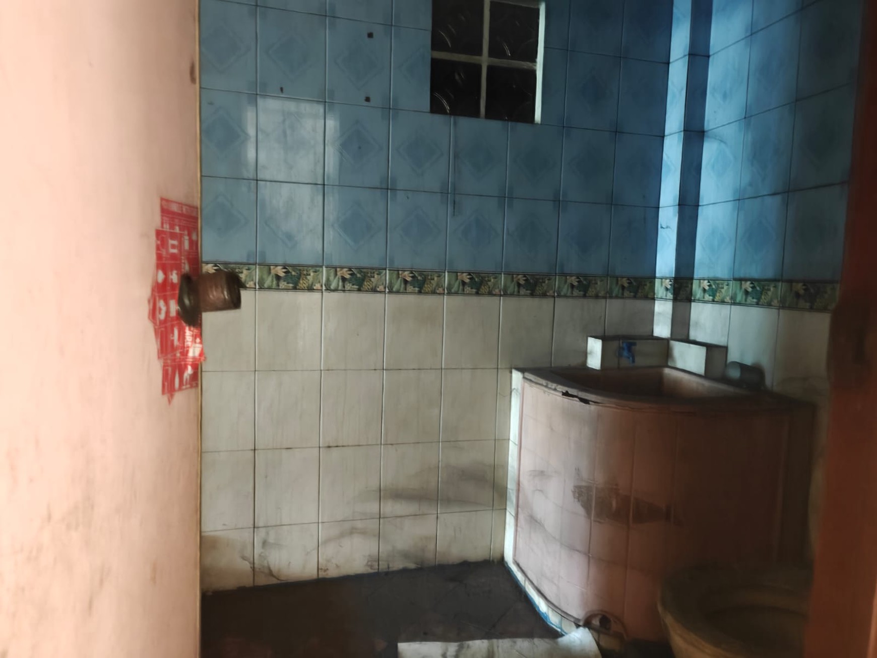 Ruko 3 Lantai Strategis di Jl. Layang, Dekat SGC Cikarang - Cocok untuk Usaha & Investasi!