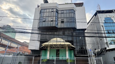 Dijual Cepat Gedung Mini Lokasi Premium Kawasan Pusat Hiburan Mangga Besar Raya Jakarta Barat