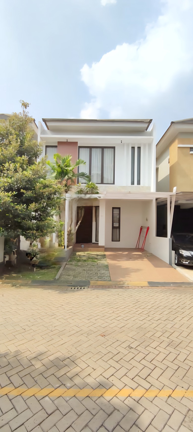 Rumah Bagus Siap Huni Furnished Terawat di Discovery Fiore, Bintaro Jaya Sektor 9, Tangerang Selatan