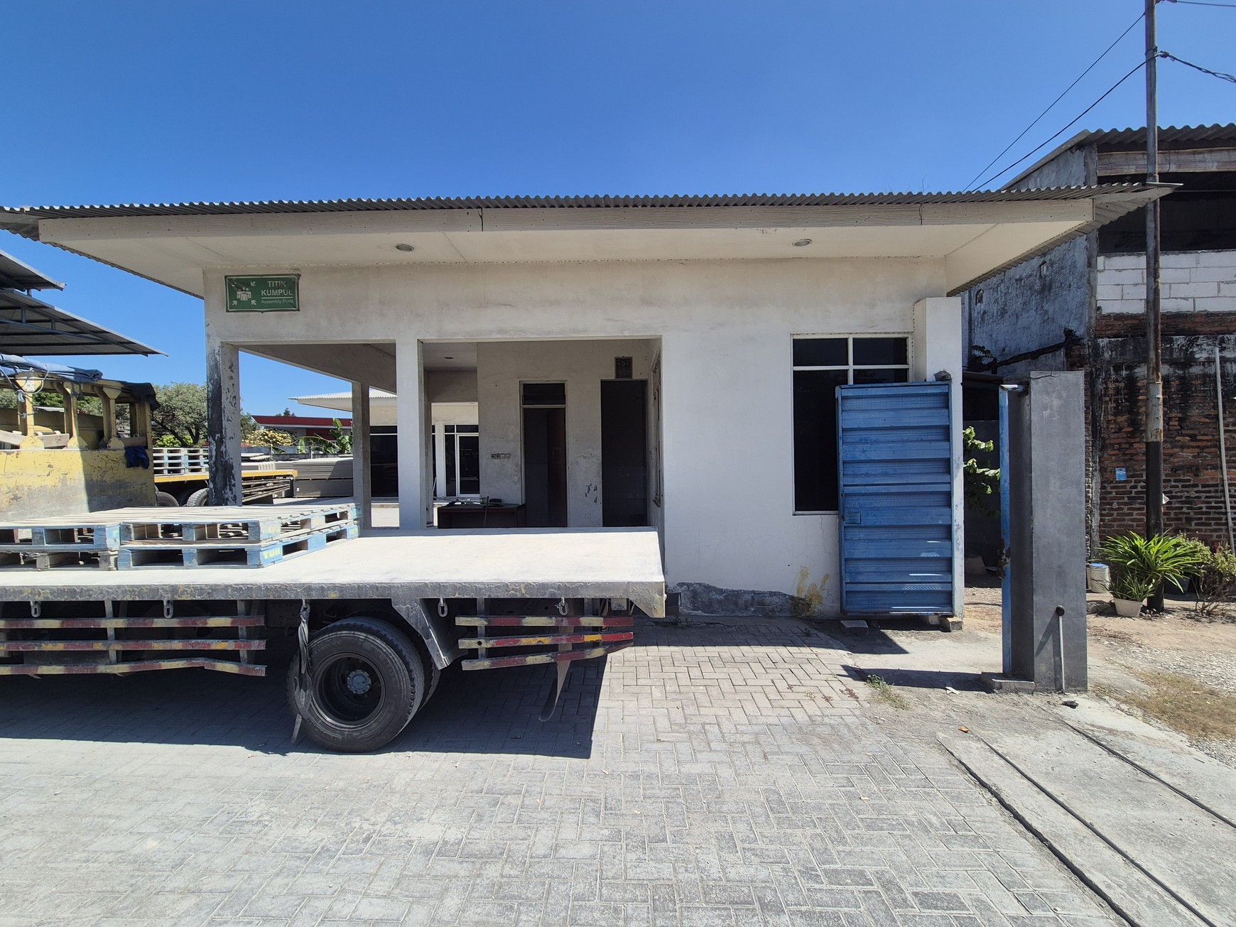 DIJUAL GUDANG BESAR Jalan Raya By Pass Lingkar Timur, Klurak Candi - Sidoarjo