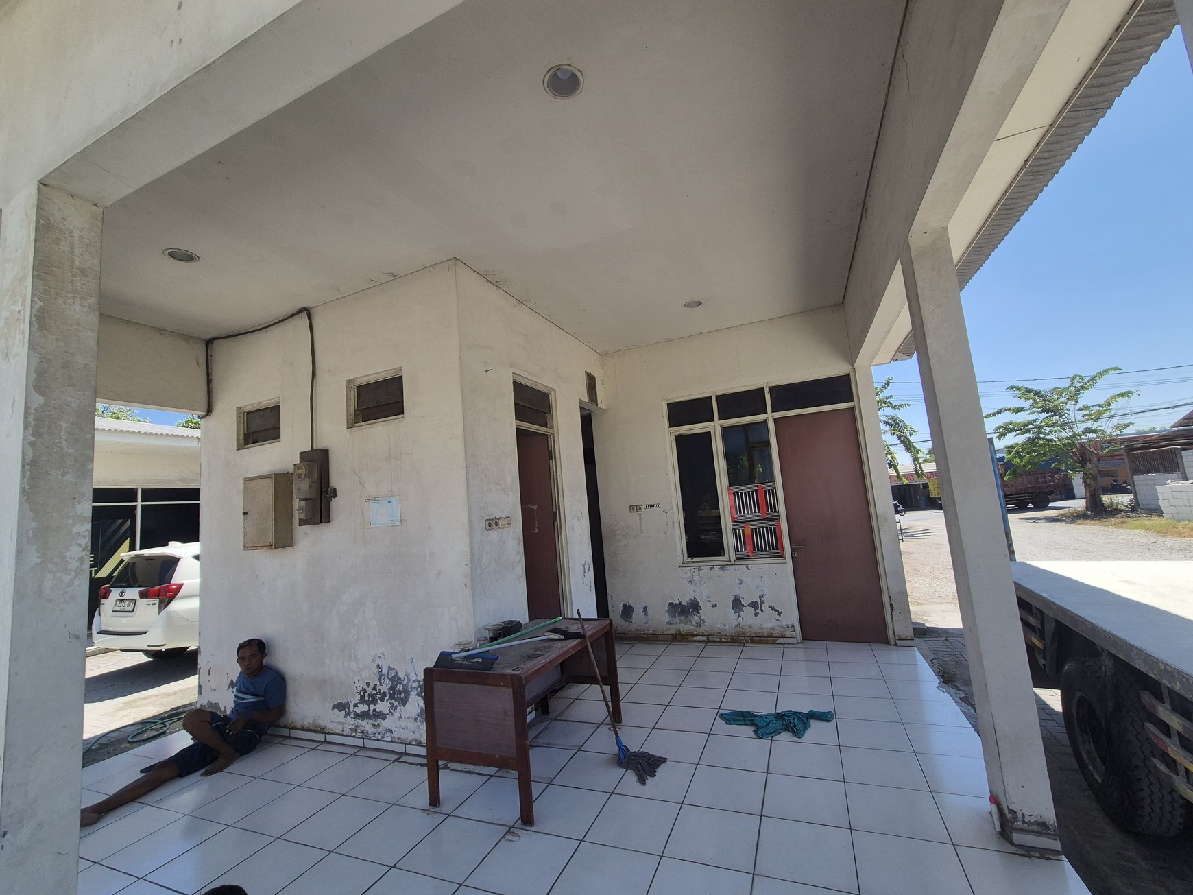 DIJUAL GUDANG BESAR Jalan Raya By Pass Lingkar Timur, Klurak Candi - Sidoarjo