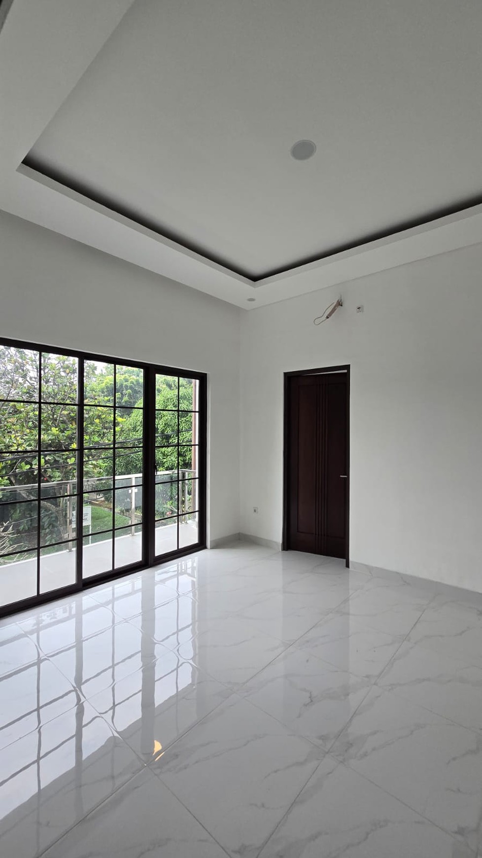 Rumah Bagus Brand New Siap Huni dan Asri di Graha Bintaro, Tangerang Selatan