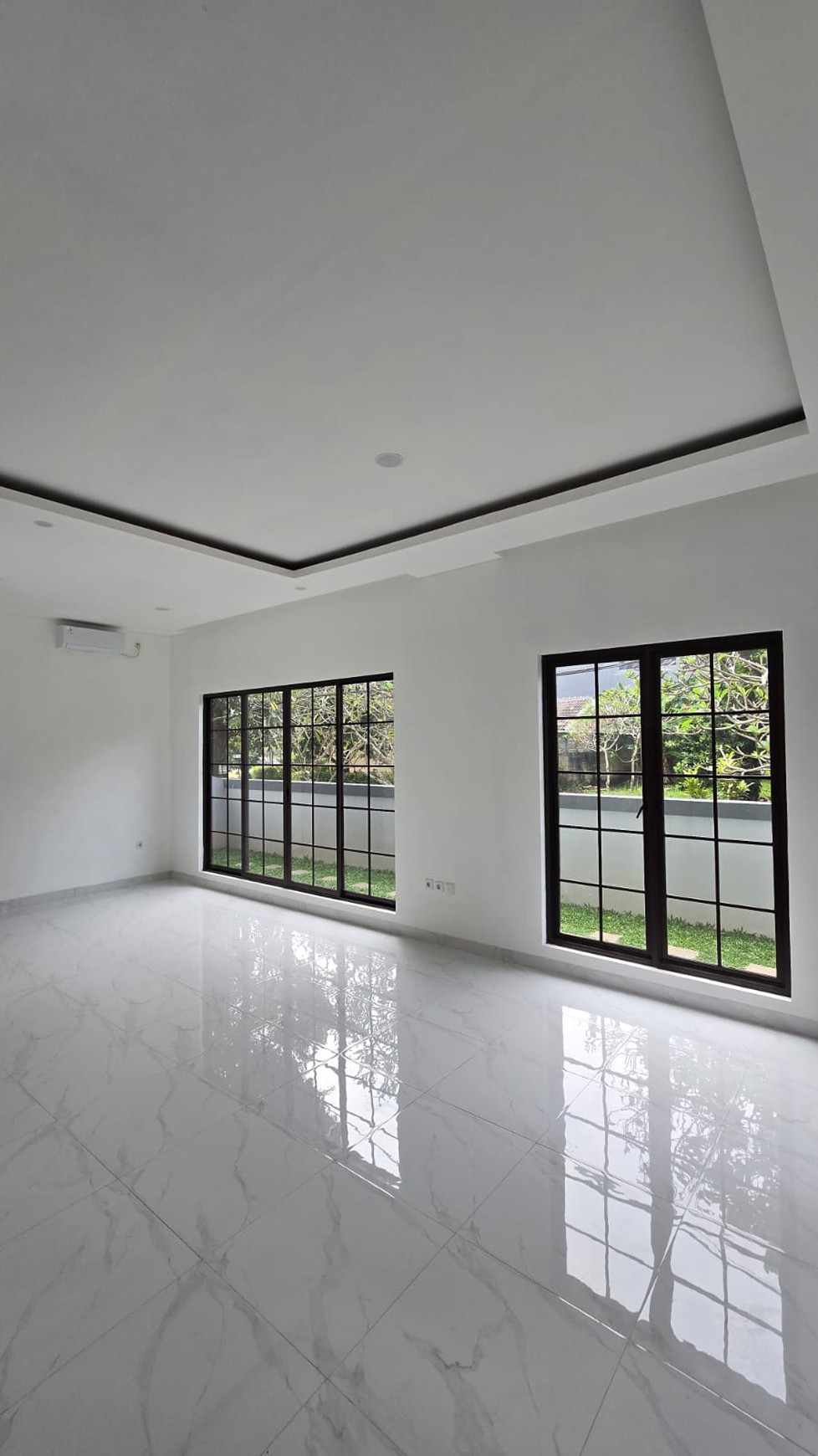 Rumah Bagus Brand New Siap Huni dan Asri di Graha Bintaro, Tangerang Selatan