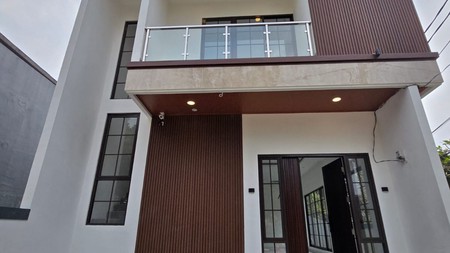 Rumah Bagus Brand New Siap Huni dan Asri di Graha Bintaro, Tangerang Selatan 