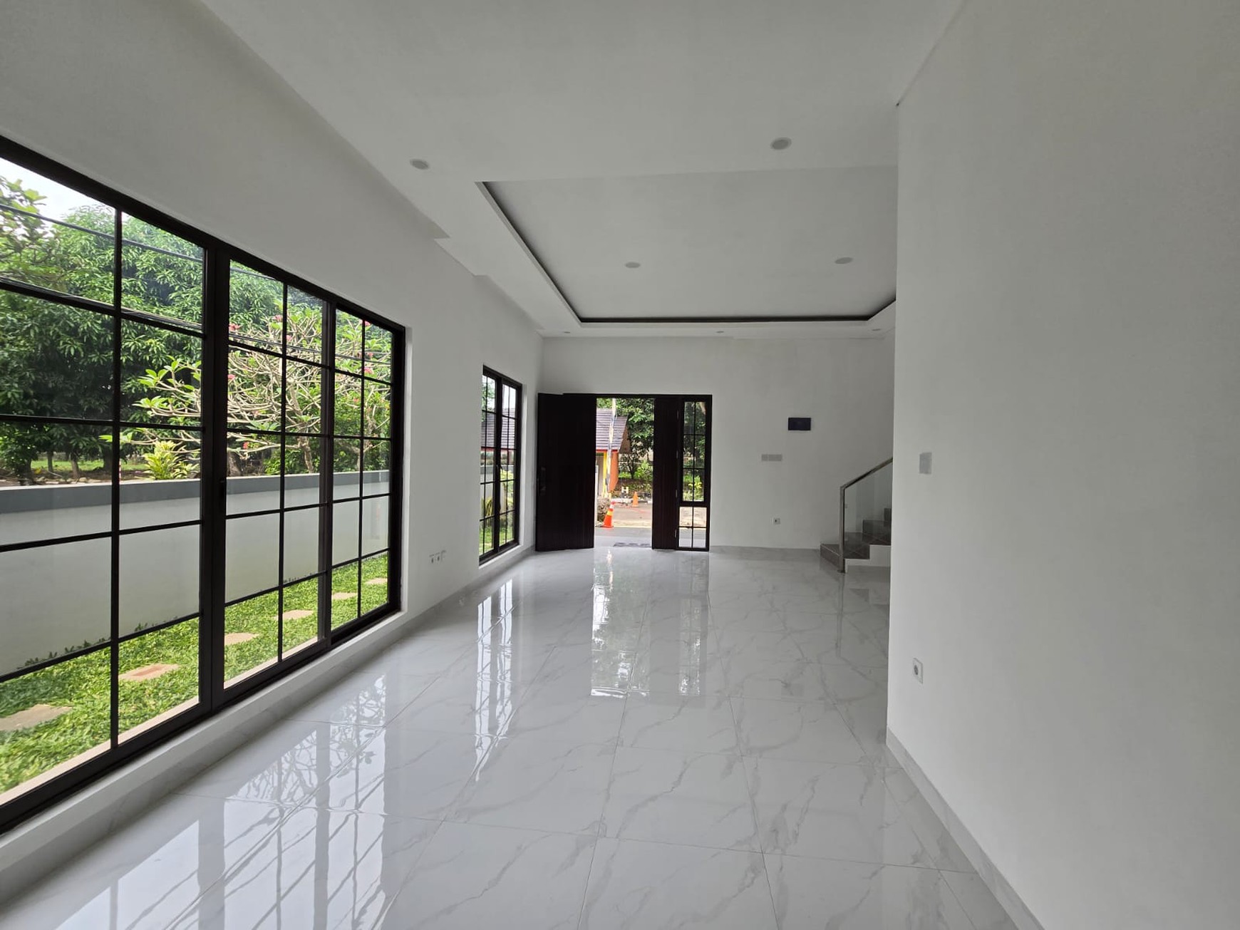 Rumah Bagus Brand New Siap Huni dan Asri di Graha Bintaro, Tangerang Selatan