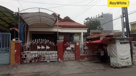 Dijual Rumah Dijalan Pragoto Surabaya