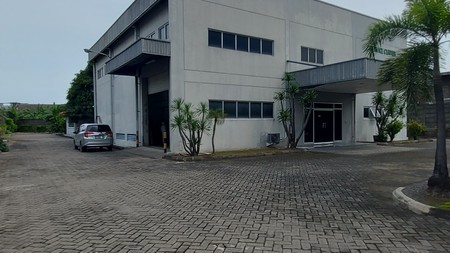 Butuh Pabrik Siap Pakai? Cek Lokasi Strategis di Rungkut Industri