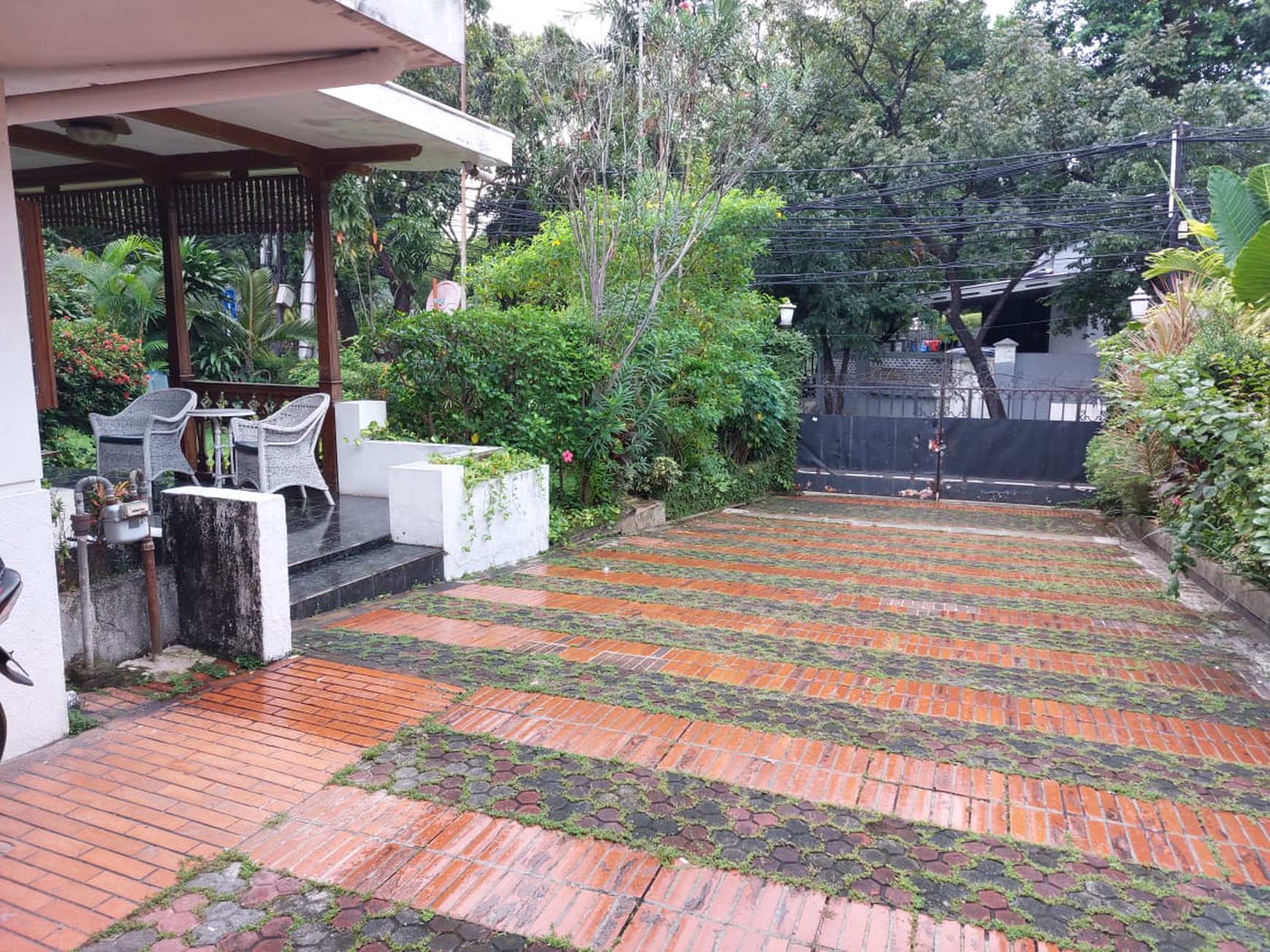 Rumah Mewah Luas di Menteng Jakarta Pusat LT 980 LB 488 Lokasi Stategis