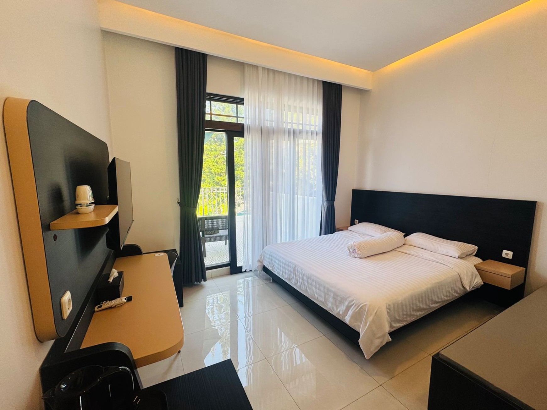 Guest House Bagus ada Kolam Renang di Sayap Dago, Bandung