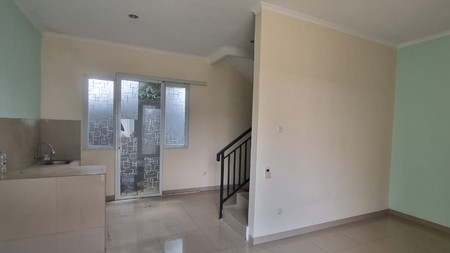 Rumah 2 Lantai Siap Huni dengan Hunian Nyaman dan Asri SHM @Pondok Aren.