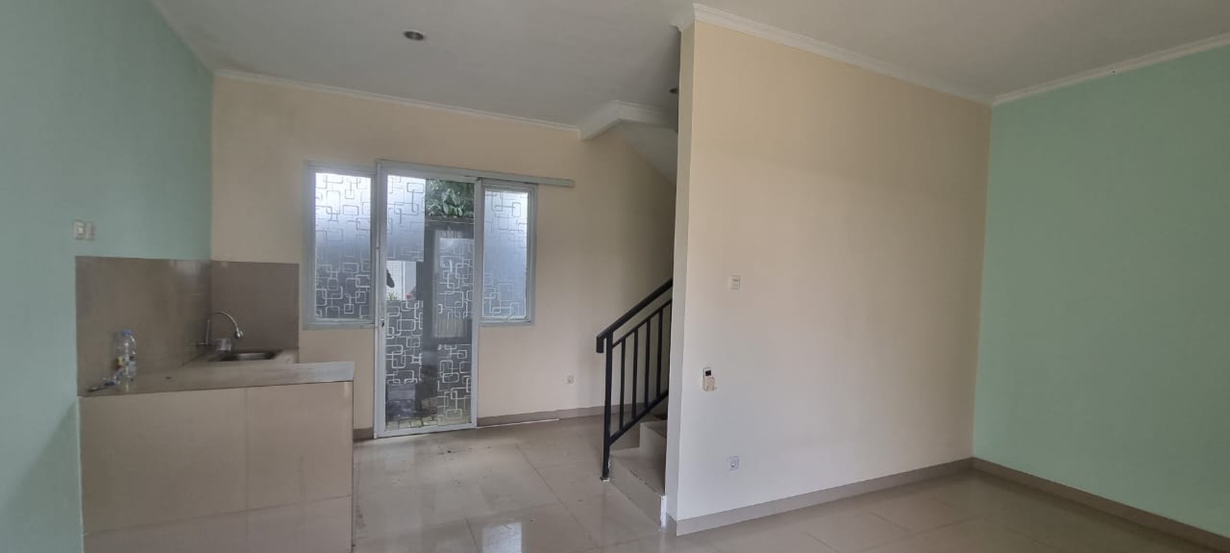 Rumah 2 Lantai Siap Huni dengan Hunian Nyaman dan Asri SHM @Pondok Aren.