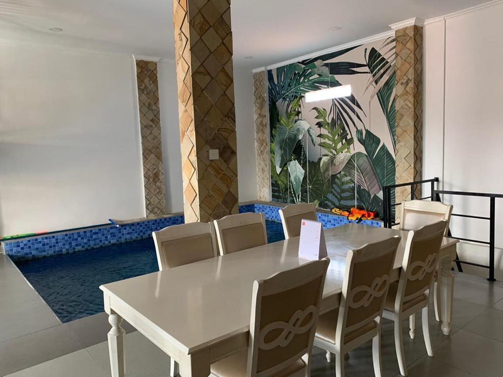 Rumah dengan gaya Modern, Murah dan Siap Huni di Rempoa Bintaro