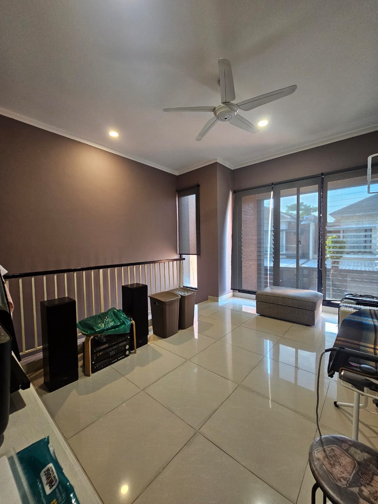 Rumah 2 Lantai Siap Huni KT 4+1 KM 3+1 Bintaro, Tangerang Selatan