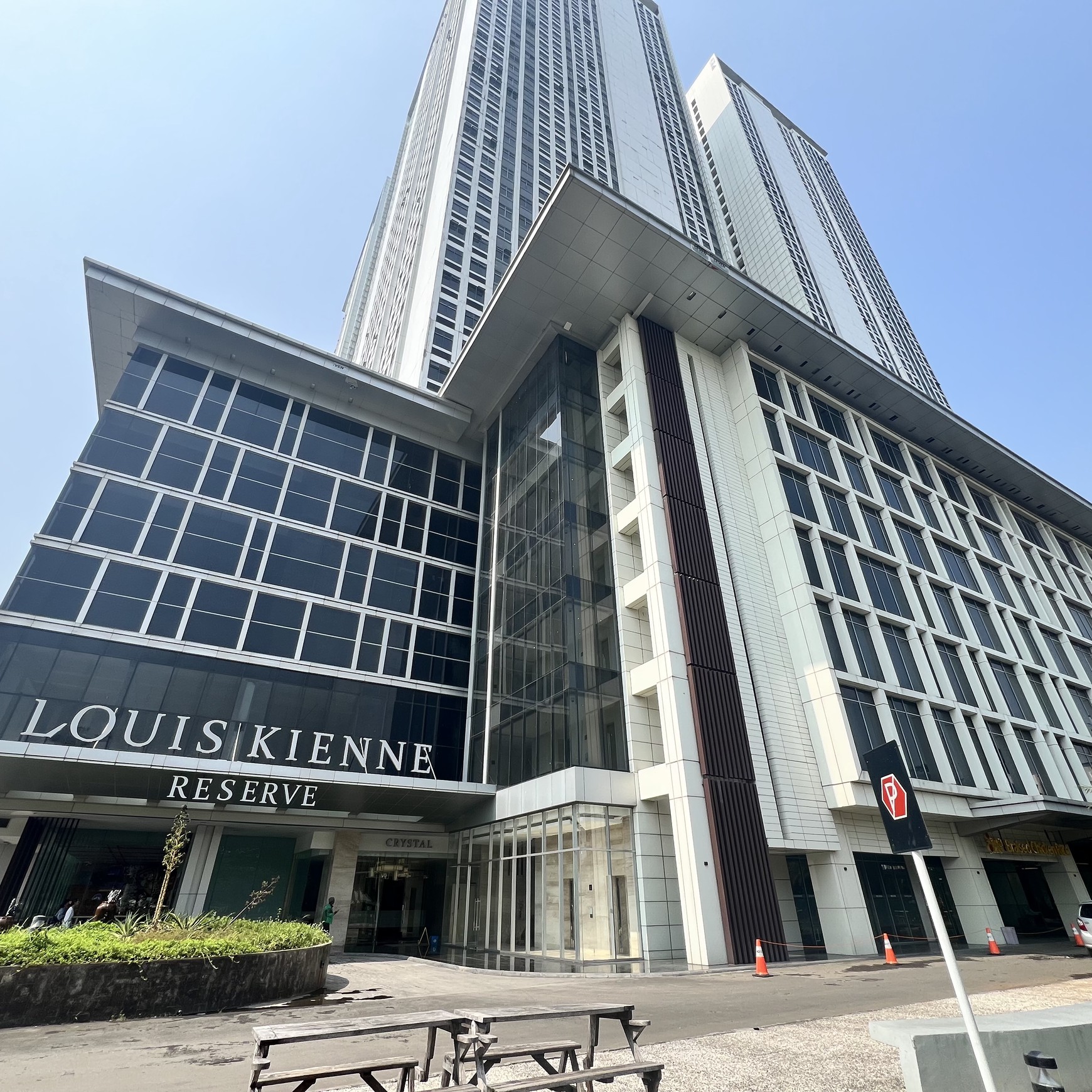 Apartemen Chadstone Cikarang - Siap Huni, Lokasi Strategis Pinggir Tol!