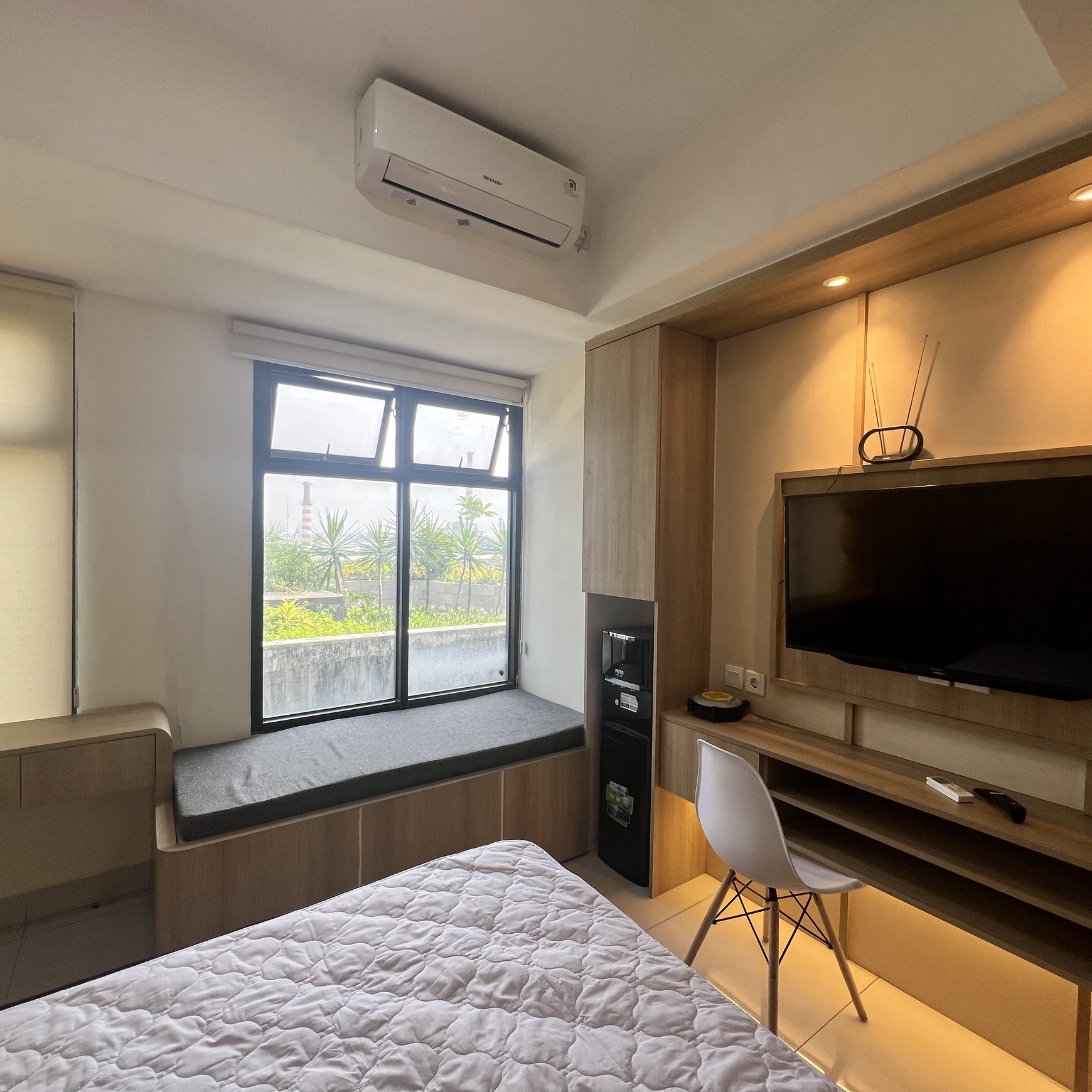 Apartemen Chadstone Cikarang - Siap Huni, Lokasi Strategis Pinggir Tol!
