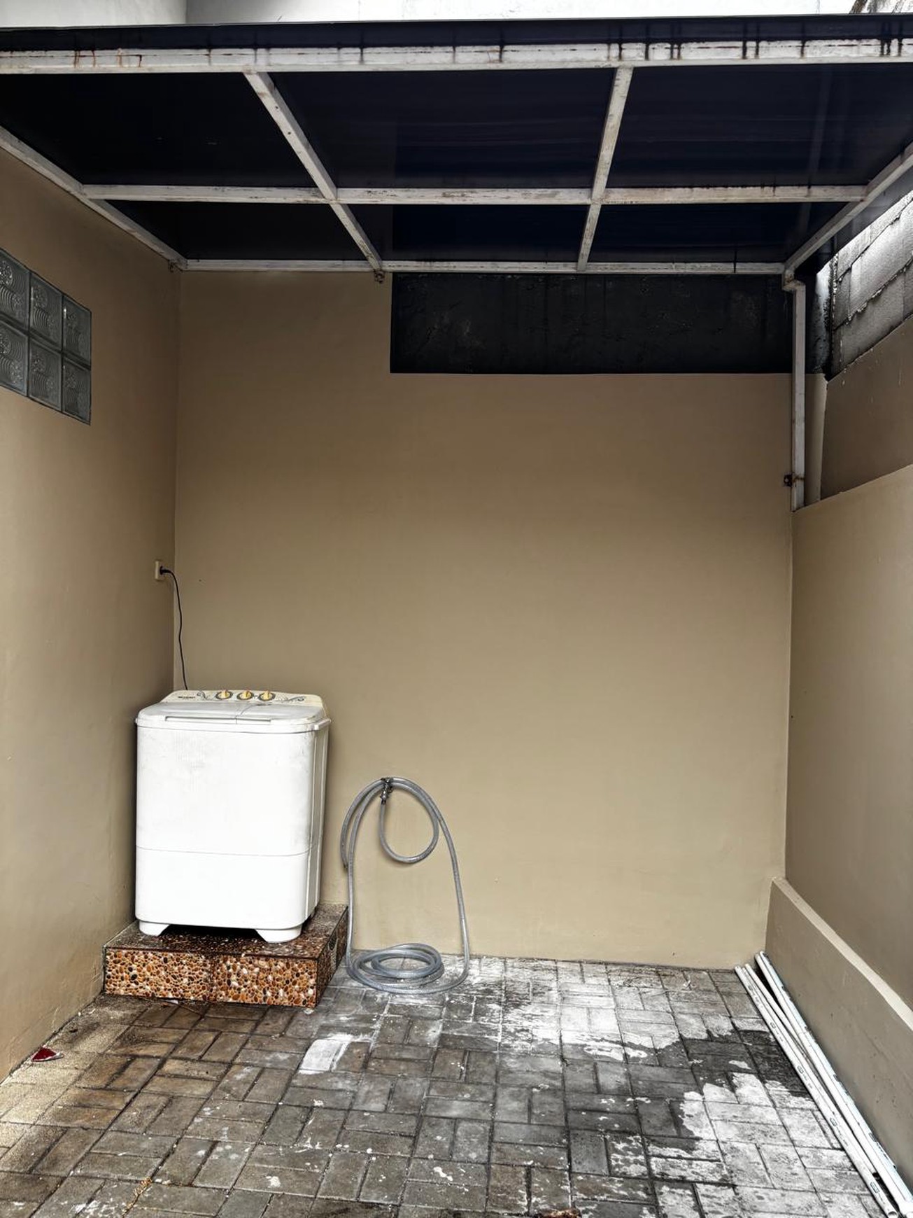 Rumah Cantik Siap Huni di Cluster Ambrosia, Lippo Cikarang - Lingkungan Nyaman & Strategis!