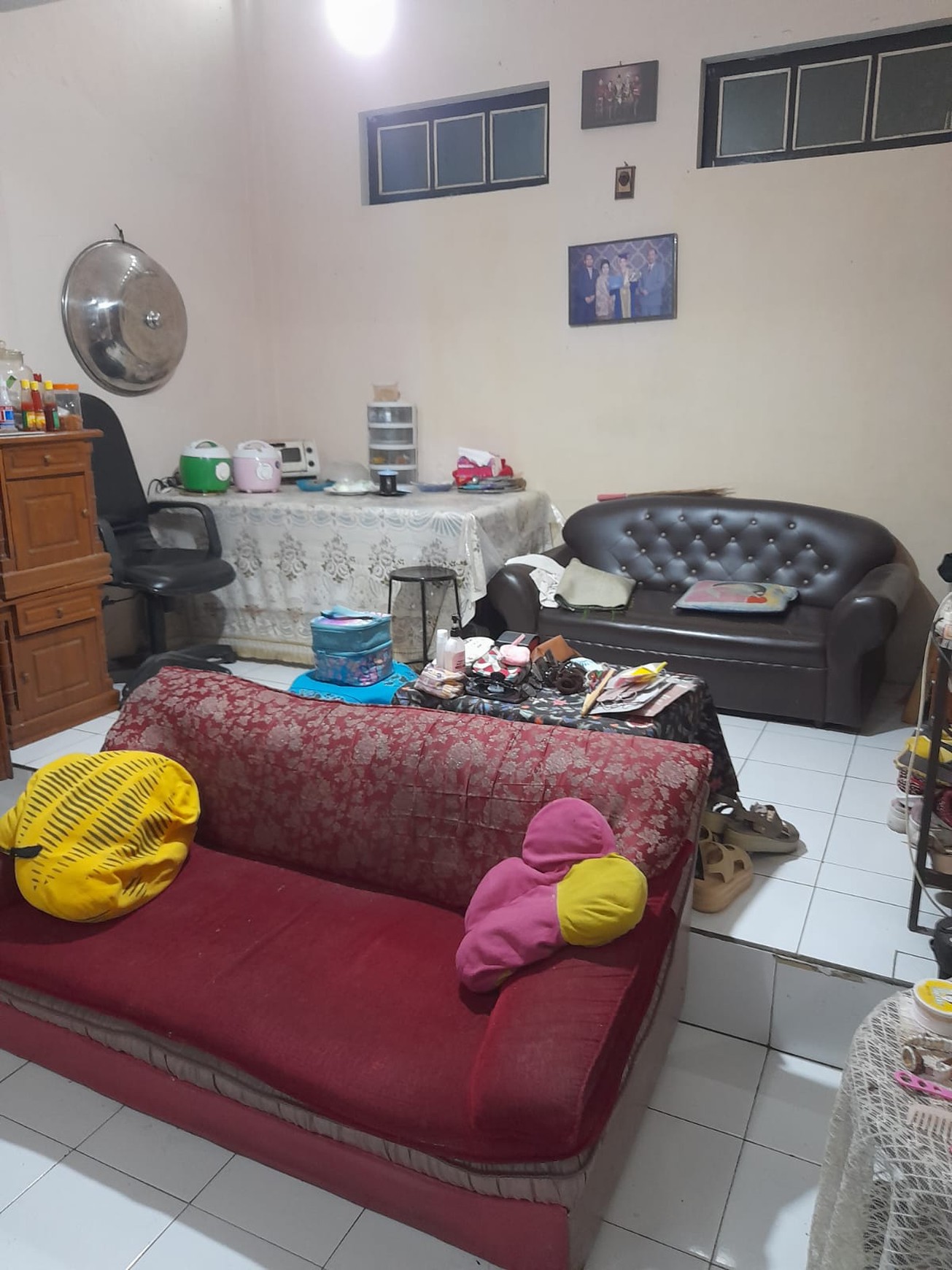 Rumah 2 Lantai Luas di Sleman Yogyakarta LT 201 LB 4000