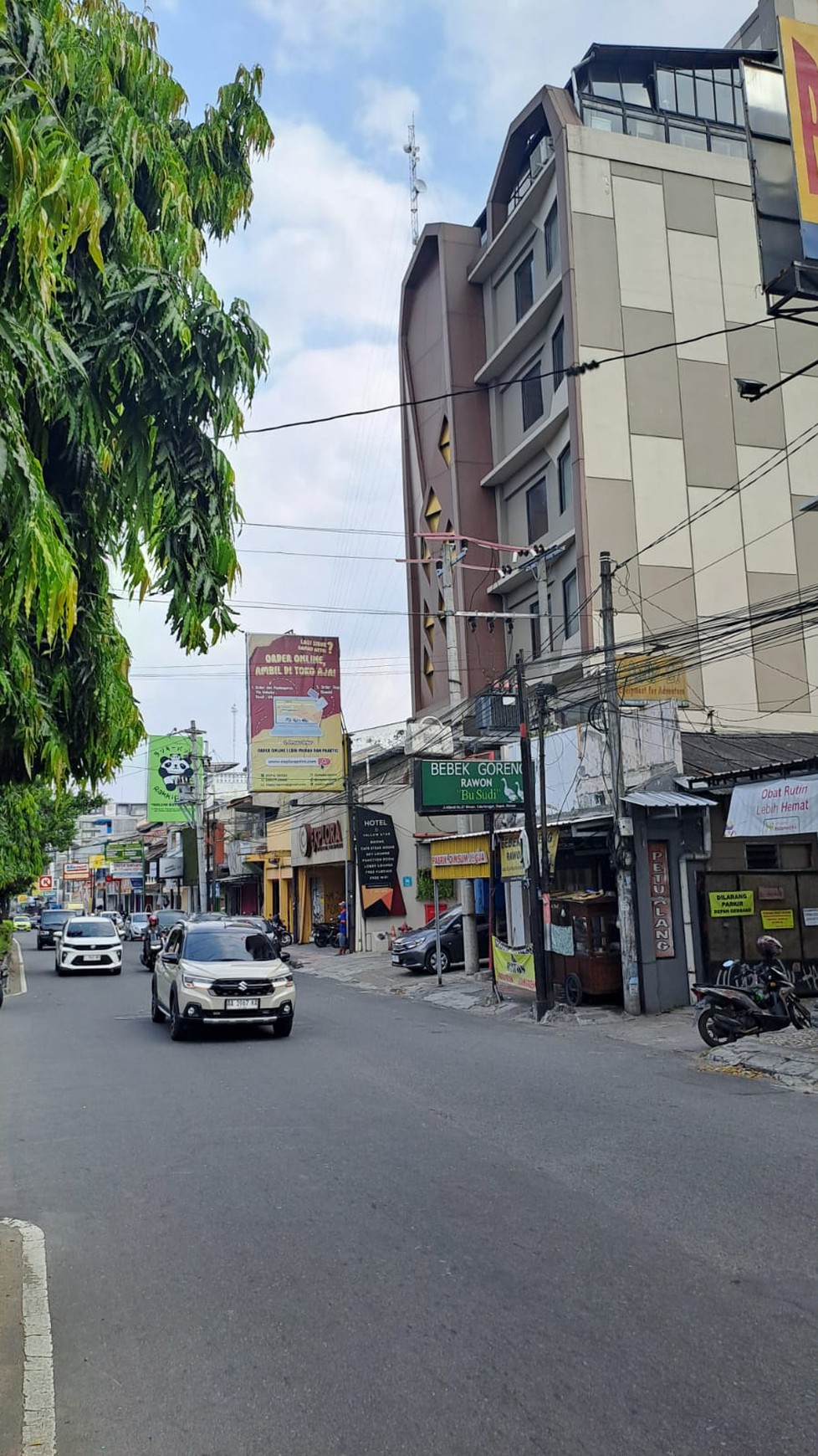 Rumah 2 Lantai Luas di Sleman Yogyakarta LT 201 LB 4000