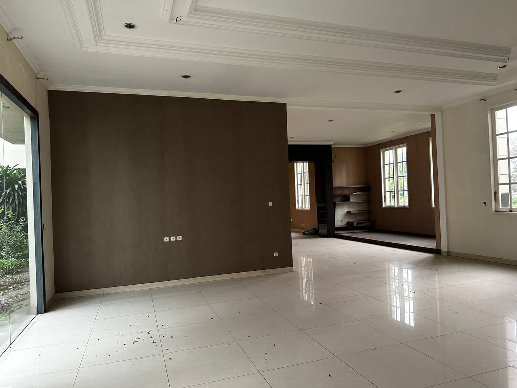 Dijual Rumah Posisi Hoek Di Permata Indah , Lippo Karawaci - Tangerang