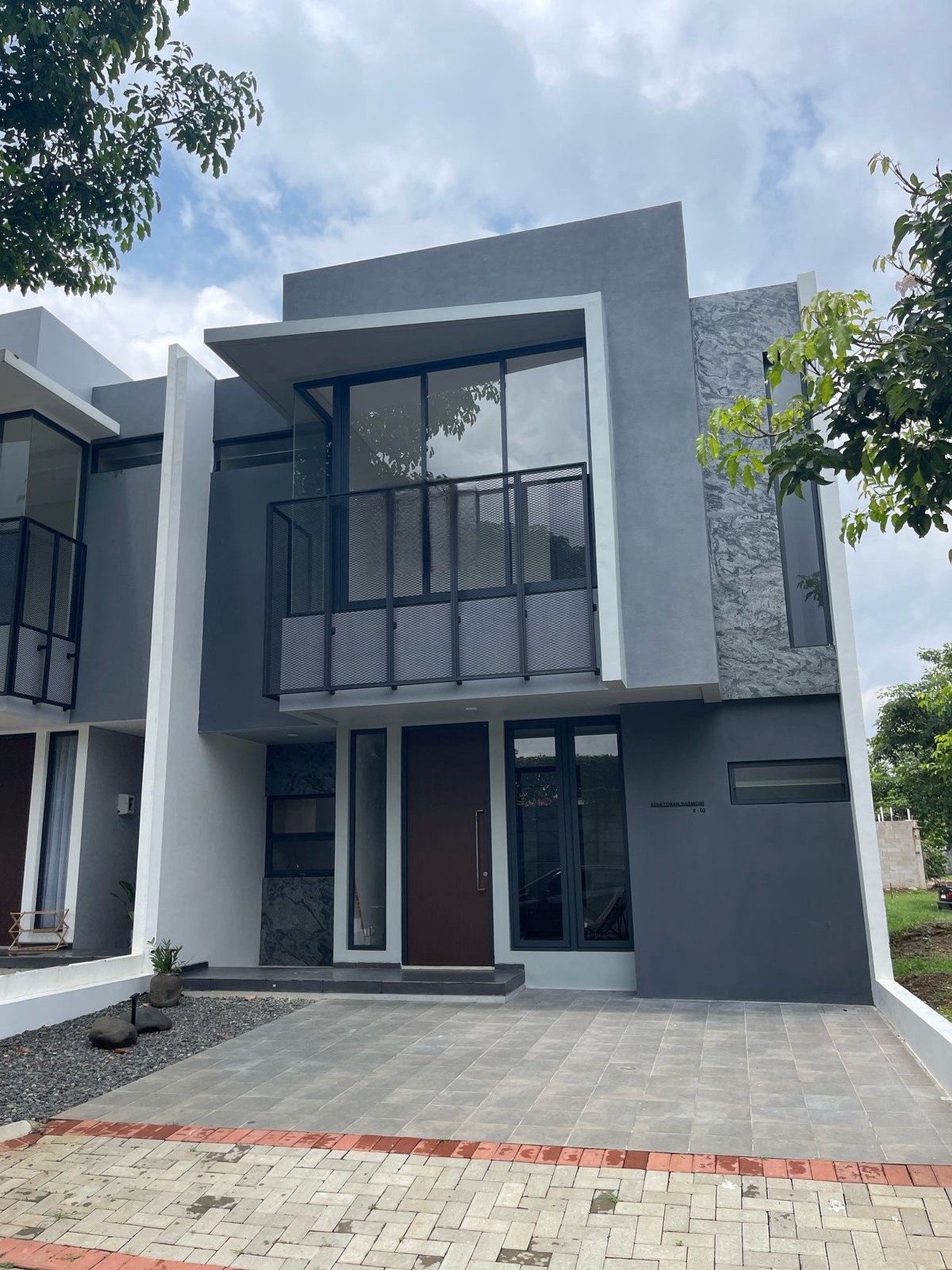 Rumah Baru Bagus Siap Huni dan Asri di Kebayoran Harmony, Bintaro Jaya Sektor 7