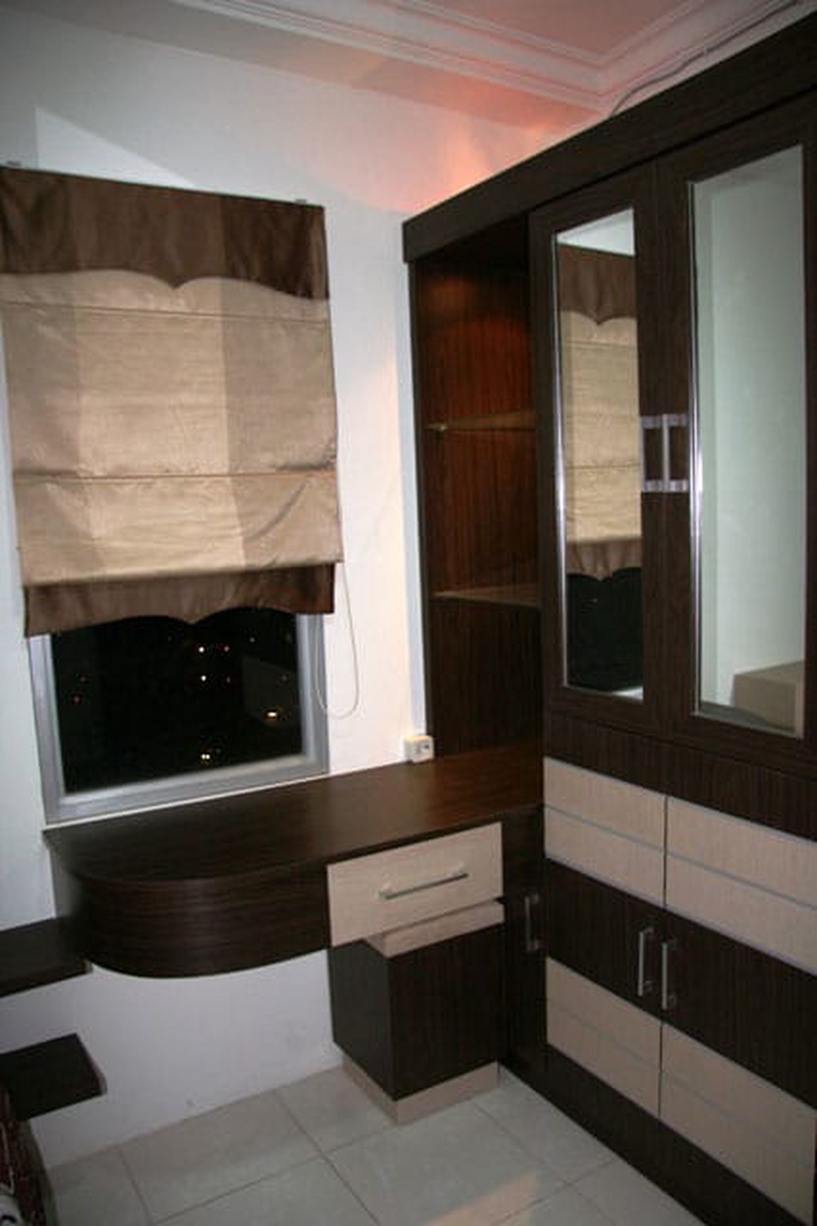 Dijual Rumah Di Batu Jimbar , Lippo Karawaci - Tangerang
