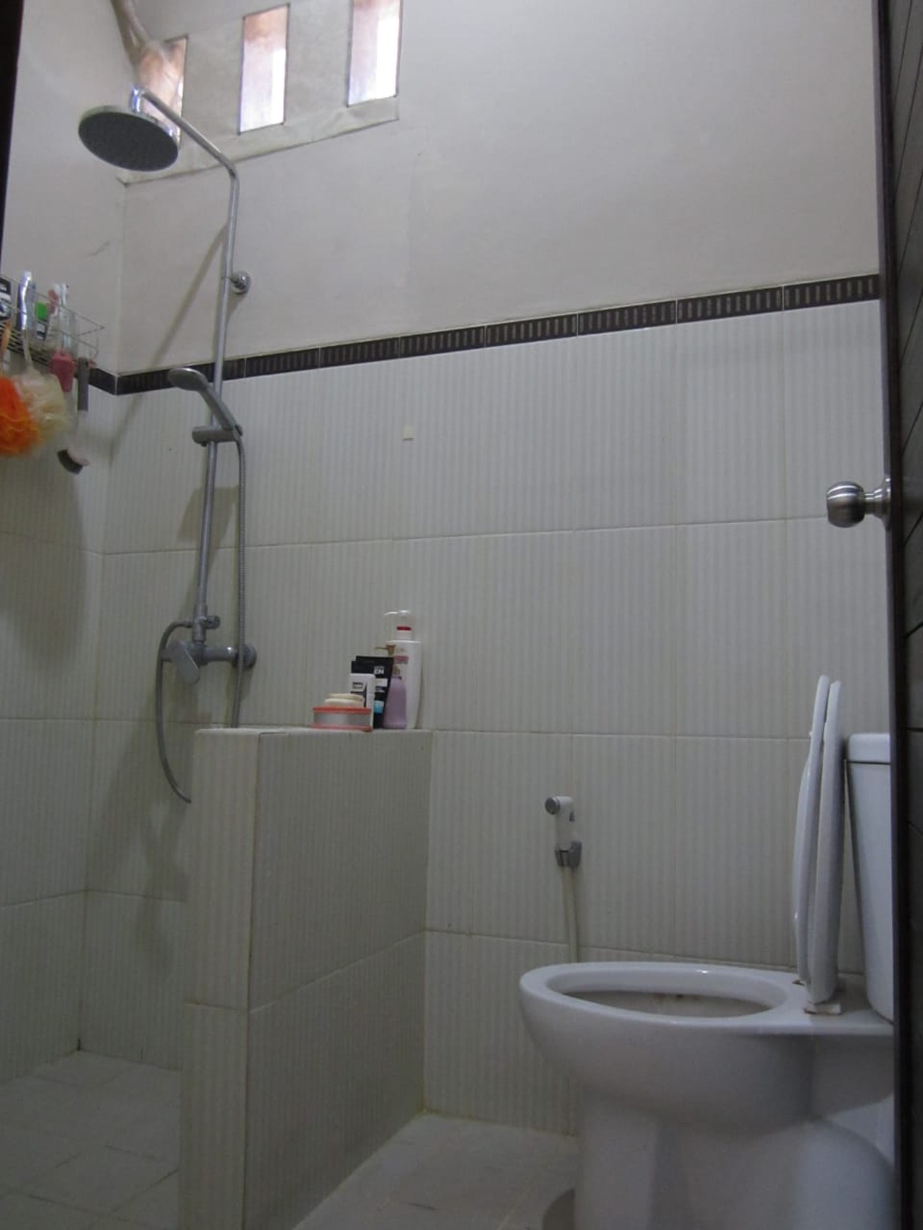 Rumah Minimalis Daerah Padang Sambian Di Denpasar Barat Bali.
