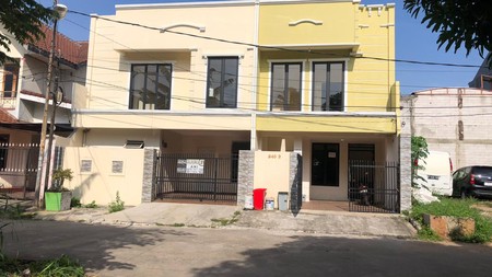 Dijual Rumah Di Kavling Perkebunan ,Palem Semi - Tangerang