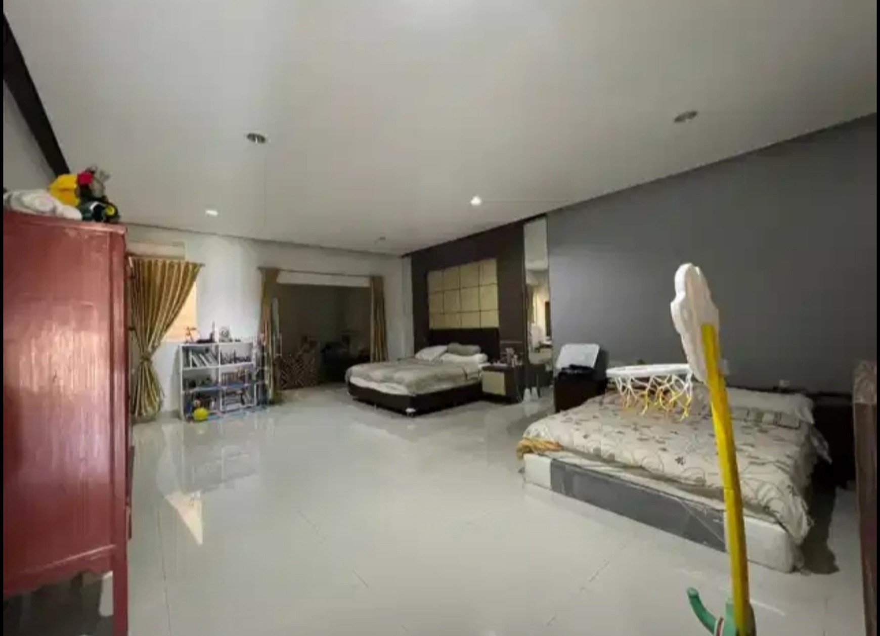 Flash Sale. Rumah 3 lantai The Spring Scarlet, Gading Serpong