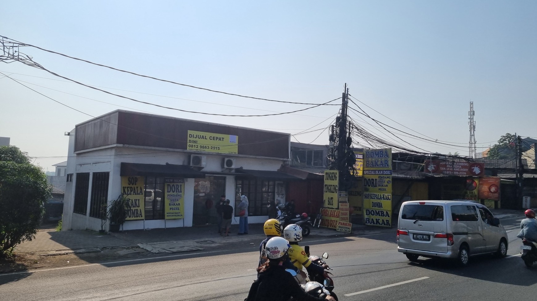 Dijual Tanah luas 2500meter Depan Jalan Raya Alternatif Cibubur Dekat Pintu Toll Jatikarya