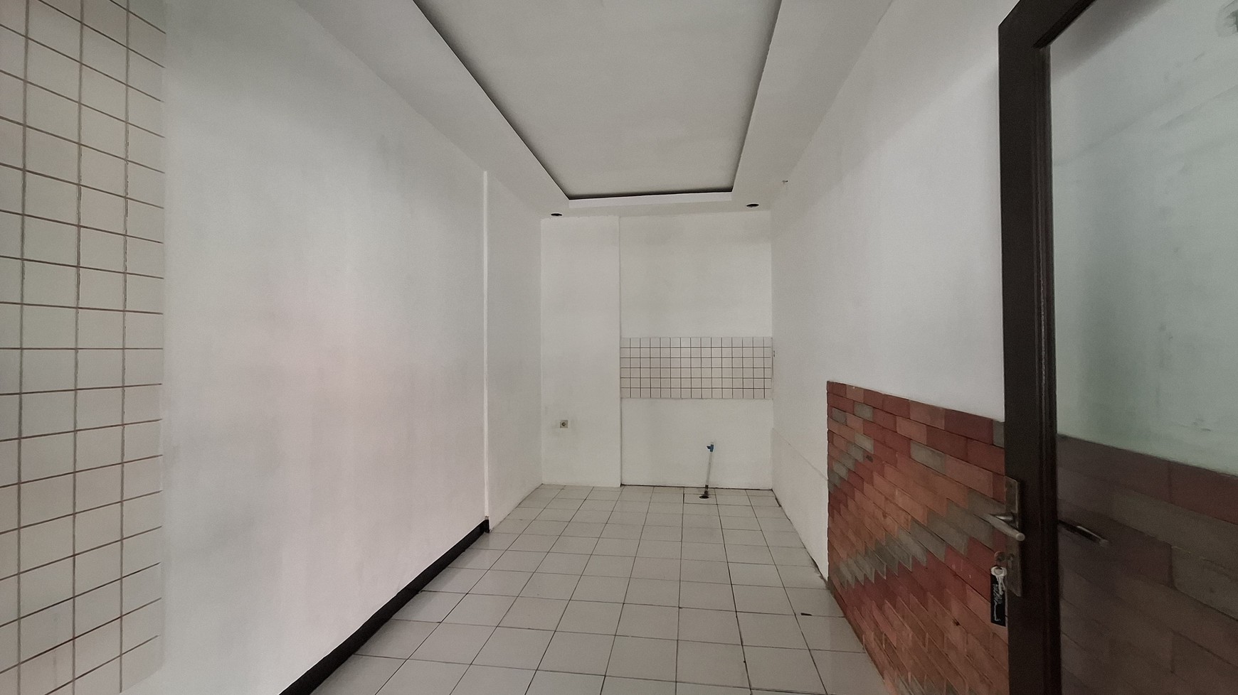Ruang Usaha Lokasi di Area Tebet Barat Jaksel