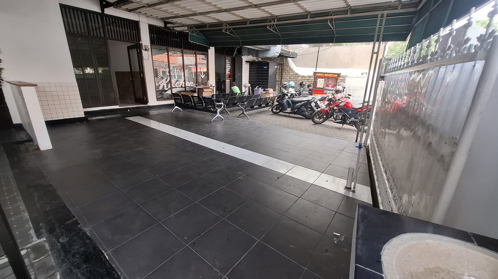 Ruang Usaha Lokasi di Area Tebet Barat Jaksel