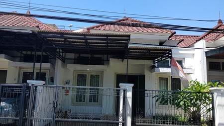 Dijual Rumah di Perum Central Park A Yani Surabaya