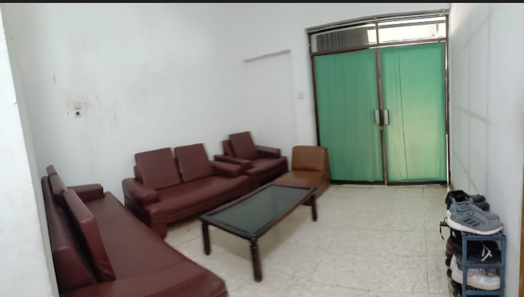 Dijual Rumah Kos 23 kamar di Kramat , Jakarta Pusat.