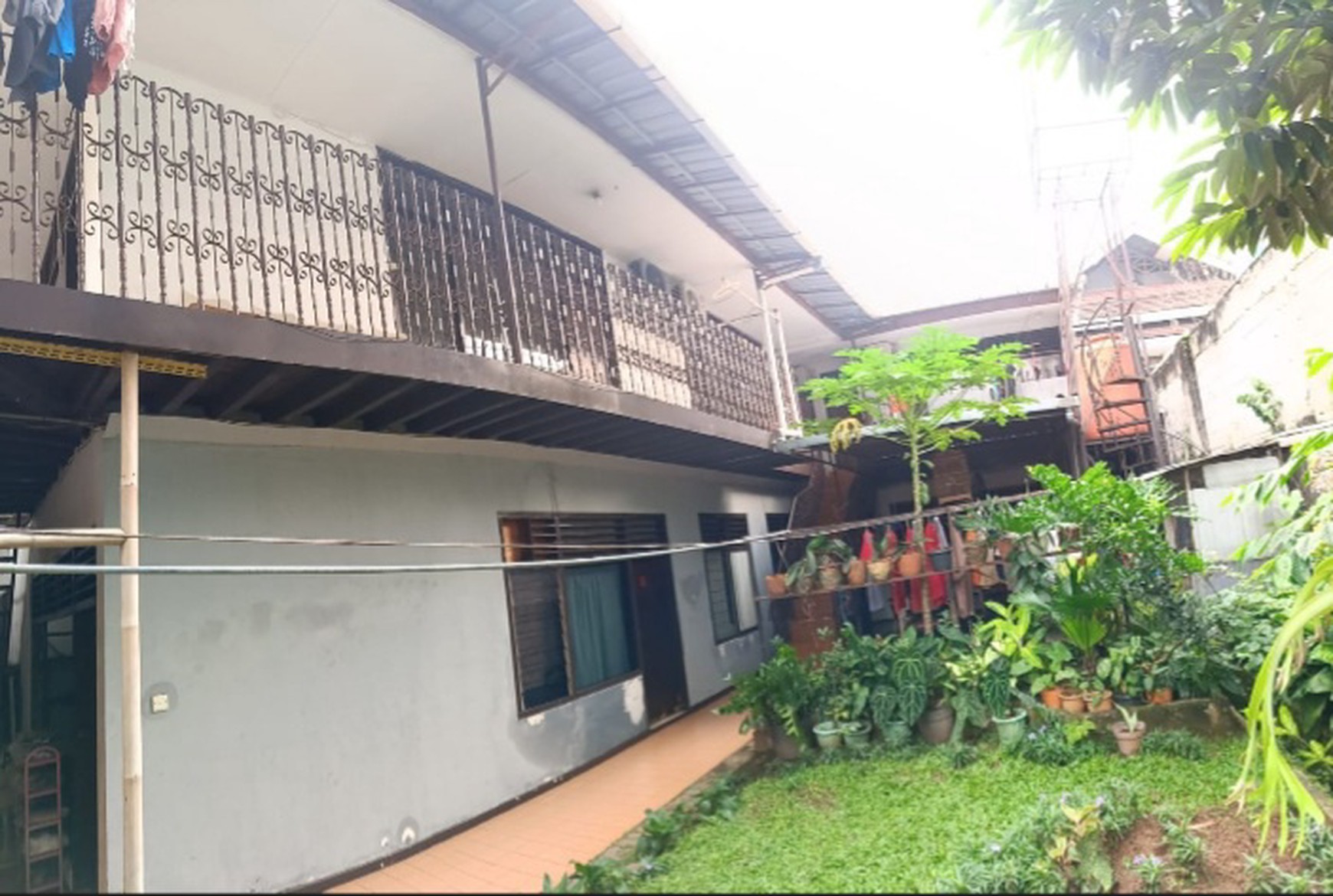 Dijual Rumah Kos 23 kamar di Kramat , Jakarta Pusat.