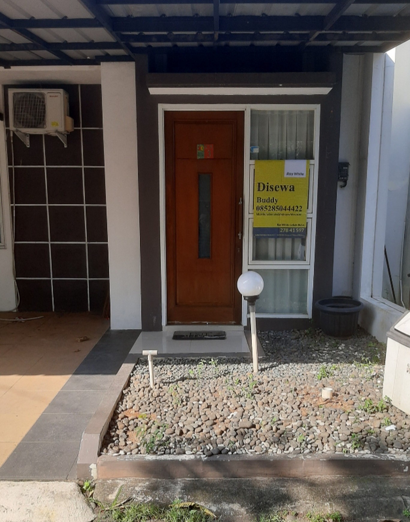 Disewa rumah nyaman dalam cluster di Ciputat dekat Tip Top Ciputat