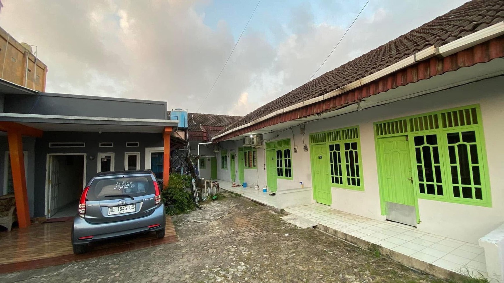 JUAL CEPAT ! Rumah 1 Lantai dan Kost 6 Pintu di Pahoman Bandar Lampung