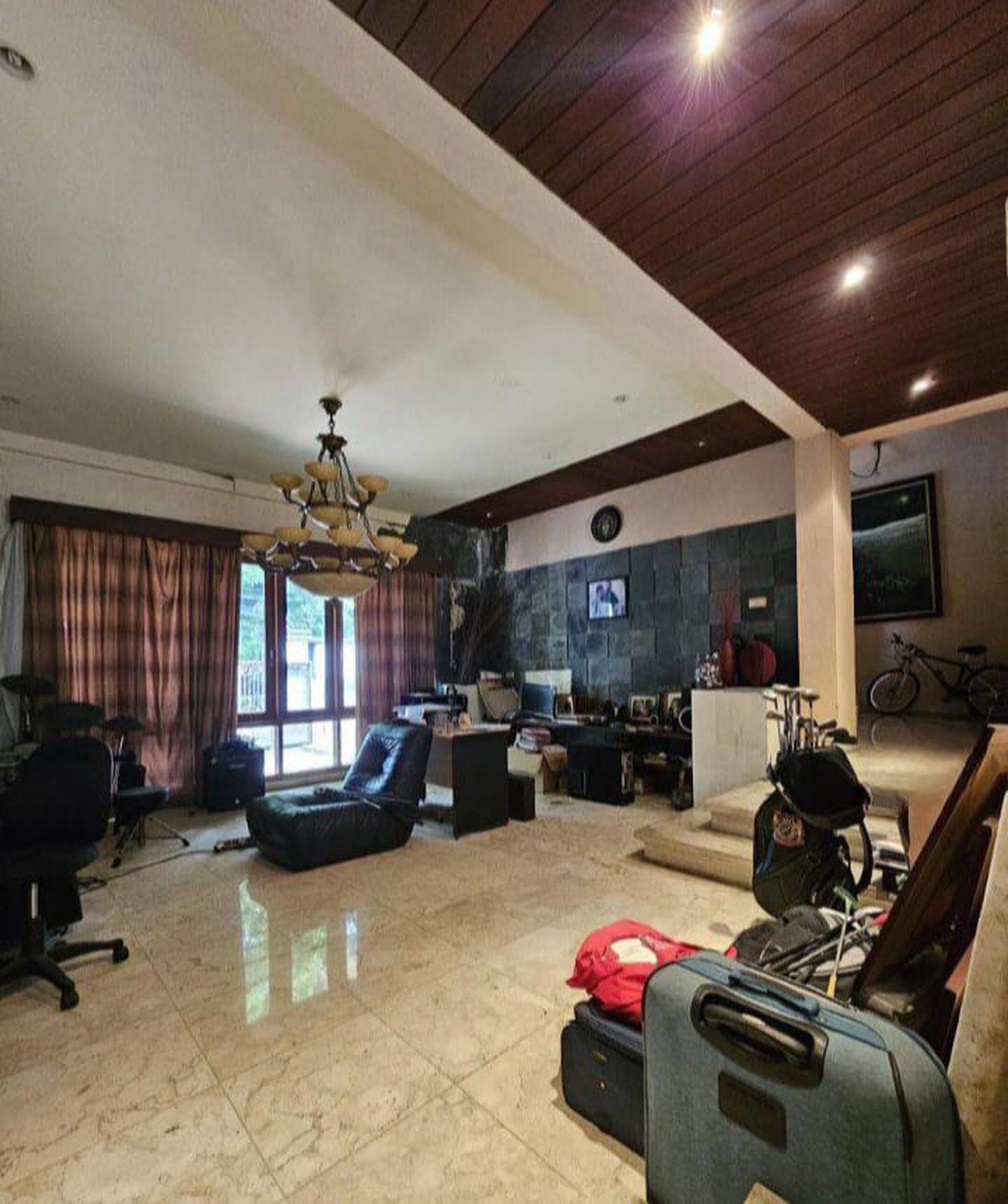 Dijual Rumah Di Panglima Polim Lokasi Strategis Cocok Untuk Hunian Dan Bebas Banjir 