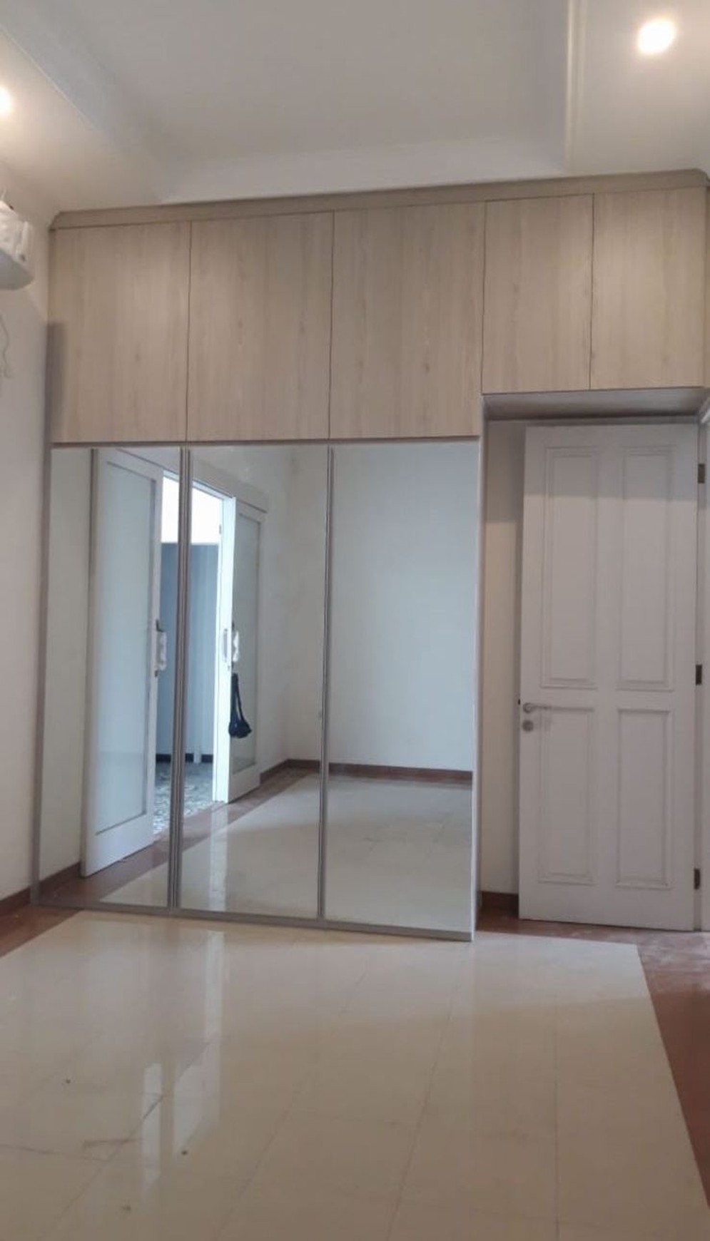 Rumah Bagus, luxury, siap huni dalam Cluster dekat dengan CBD Bintaro